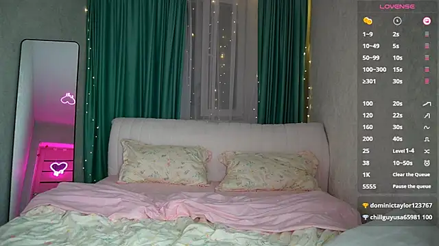 soffy  kisss online show from 03/15/25, 08:32