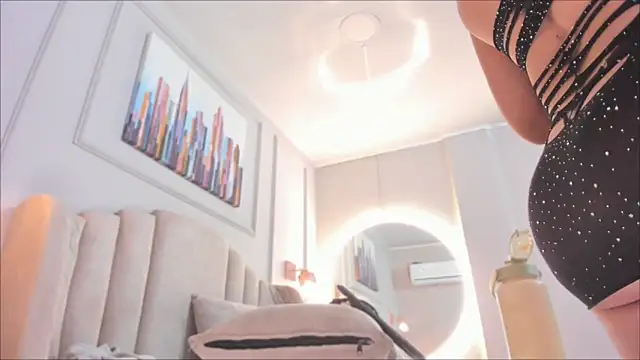 lia ass  online show from 12/12/24, 02:22