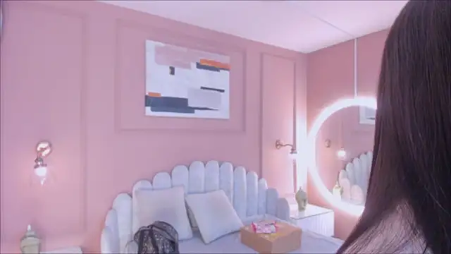 lia ass  online show from 12/24/24, 10:44