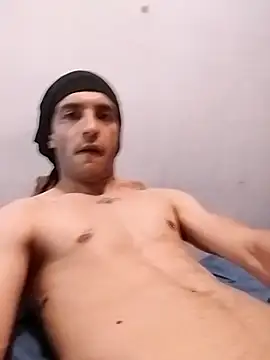 EmeEme11 online show from 10/27/25, 05:44