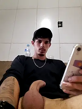 Snapshot of jaozinMg chatting on 11/10/25, 05:23 jaozinMg online show from 11/10/25, 05:23