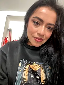 Snapshot of foxxy_nasty chatting on 09/12/25, 04:18 foxxy nasty online show from 09/12/25, 04:18