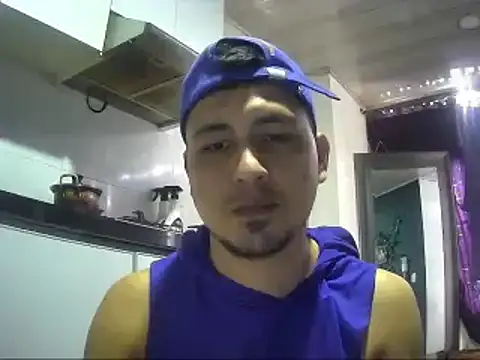 Snapshot of jhacks28 chatting on 01/26/25, 05:44 jhacks28 online show from 01/26/25, 05:44