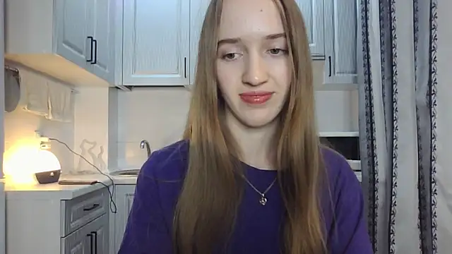 leslie my lovee online show from 10/02/25, 07:21