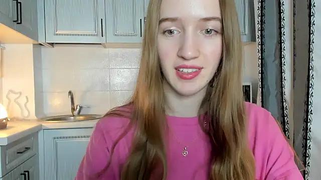 leslie my lovee online show from 11/26/25, 04:19