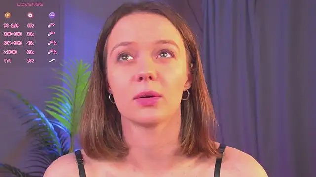 Snapshot of Kinky_Girls chatting on 01/16/25, 12:42 Kinky Girls online show from 01/16/25, 12:42