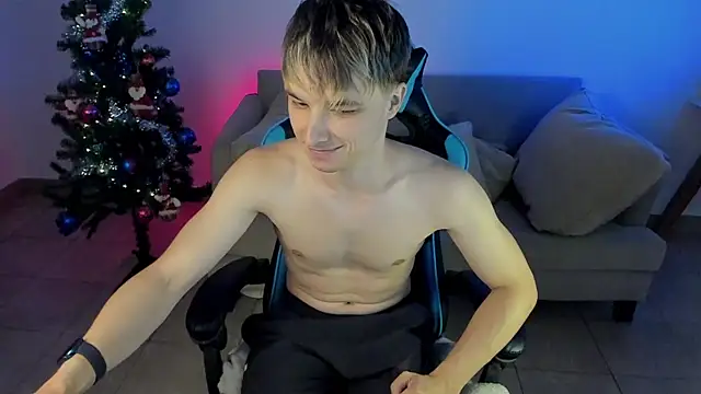 marcusmit online show from 12/12/24, 06:42