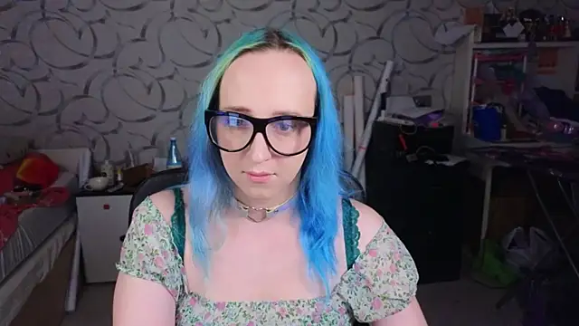 TheTrixy online show from 06/11/26, 08:07