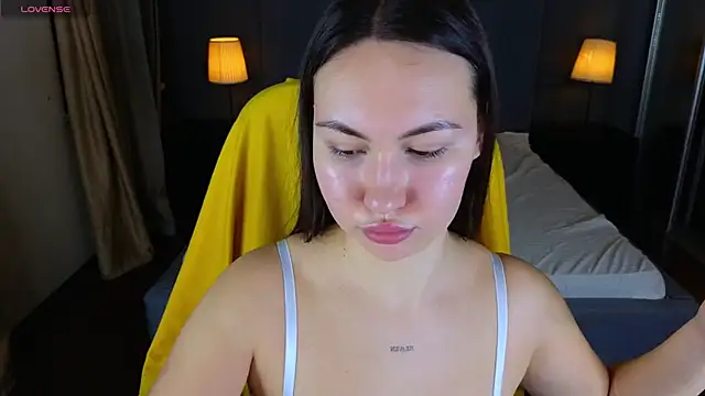 GIGI BENNET online show from 12/26/24, 05:47