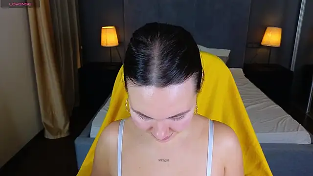 GIGI BENNET online show from 12/27/24, 08:45
