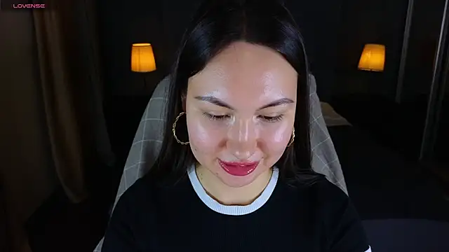 GIGI BENNET online show from 12/29/24, 09:06