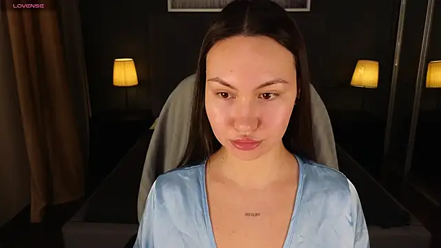 GIGI BENNET online show from 01/05/25, 05:30