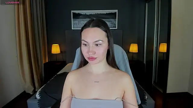 GIGI BENNET online show from 01/25/25, 09:04
