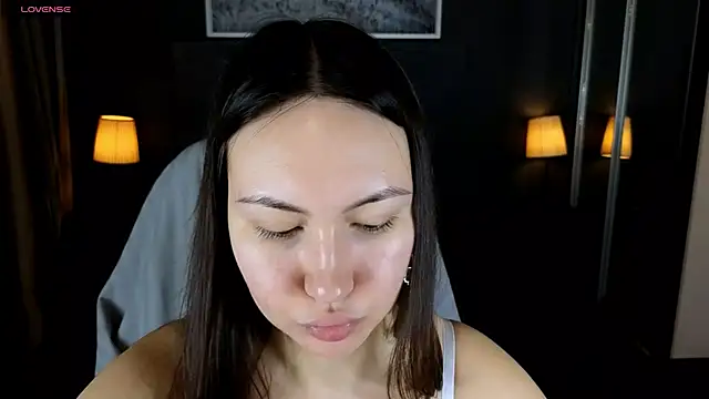 GIGI BENNET online show from 02/22/25, 05:12