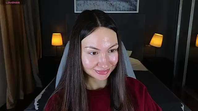 GIGI BENNET online show from 03/14/25, 08:10