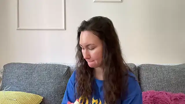 GIGI BENNET online show from 03/17/25, 08:07