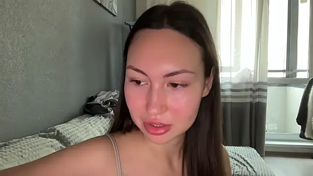 GIGI BENNET online show from 09/14/25, 05:06