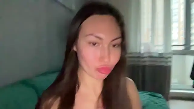 GIGI BENNET online show from 09/16/25, 05:19