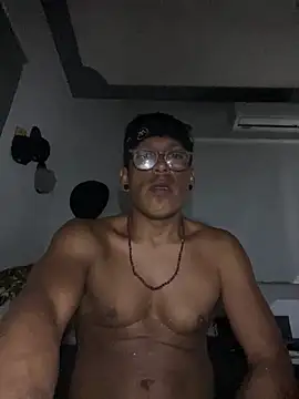 Snapshot of Capxxx chatting on 10/15/25, 01:28 Capxxx online show from 10/15/25, 01:28