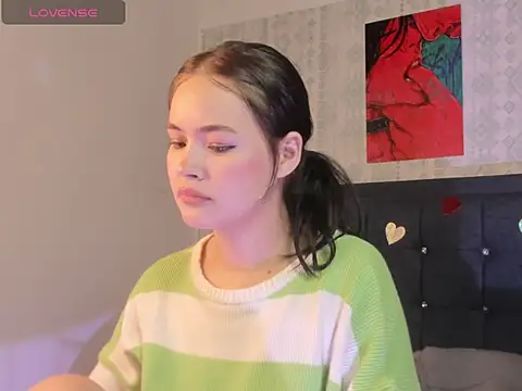 emma myers1 online show from 09/23/25, 11:19