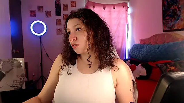 Snapshot of AllyDonfort chatting on 02/17/26, 08:37 AllyDonfort online show from 02/17/26, 08:37