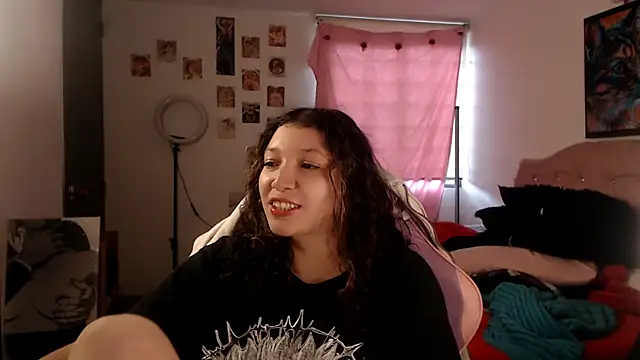 Snapshot of AllyDonfort chatting on 06/12/26, 09:25 AllyDonfort online show from 06/12/26, 09:25