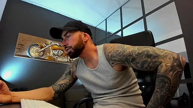AronGrant online show from 12/10/24, 09:23