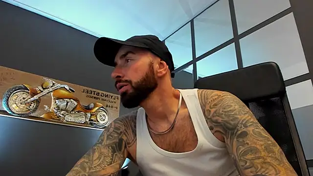 AronGrant online show from 11/03/25, 09:32