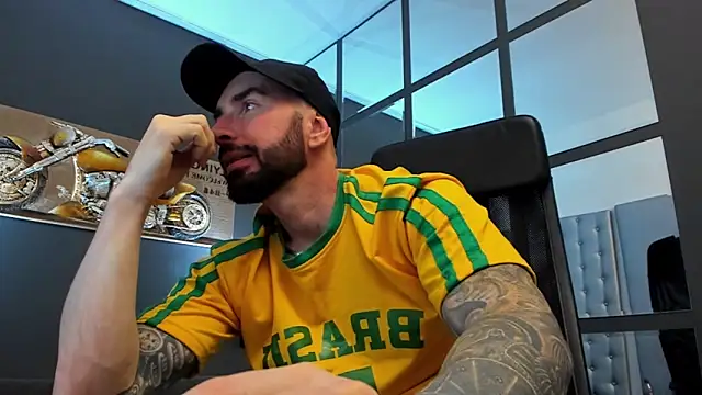 AronGrant online show from 11/12/25, 12:27