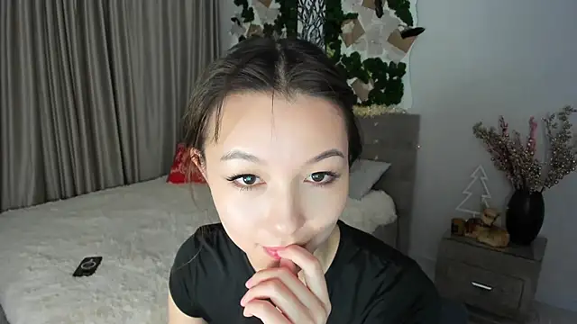 AgnieszkaBanana online show from 12/15/24, 01:32