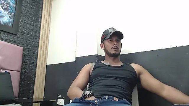 Chris Dick23 online show from 10/07/25, 03:25