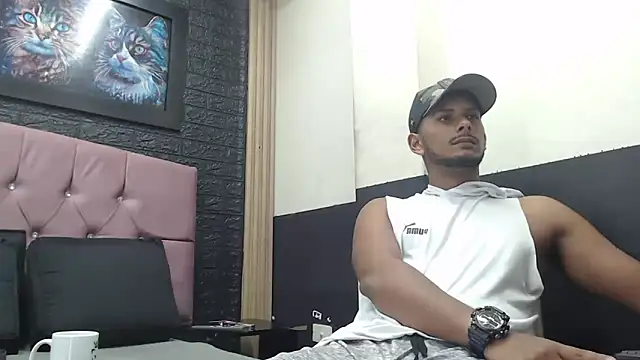 Chris Dick23 online show from 10/16/25, 05:08