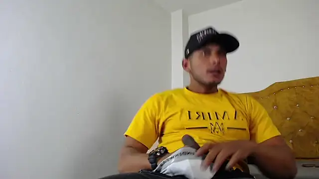 Chris Dick23 online show from 06/23/26, 04:43
