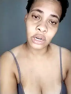 Snapshot of Su_Duarte_1 chatting on 01/22/25, 01:53 Su Duarte 1 online show from 01/22/25, 01:53