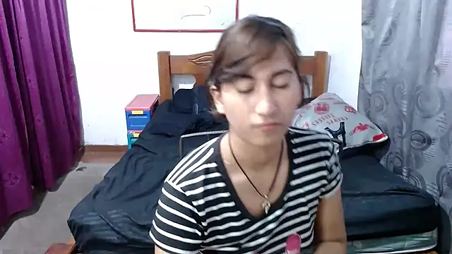 LadyMilk003 online show from 12/02/24, 04:53