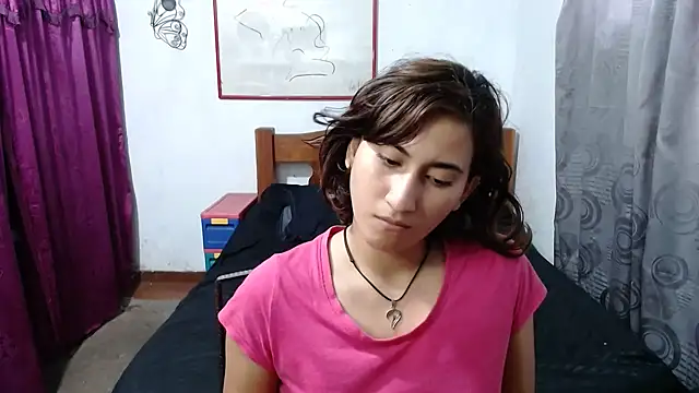 LadyMilk003 online show from 12/16/24, 03:43