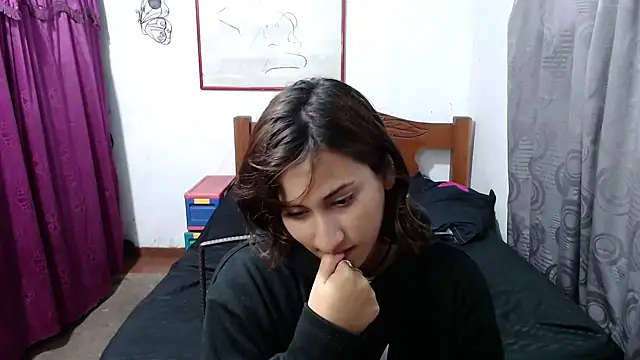 LadyMilk003 online show from 12/19/24, 03:30