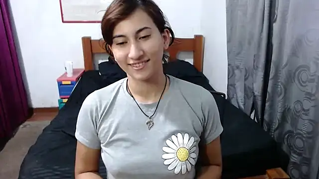 LadyMilk003 online show from 12/23/24, 07:20