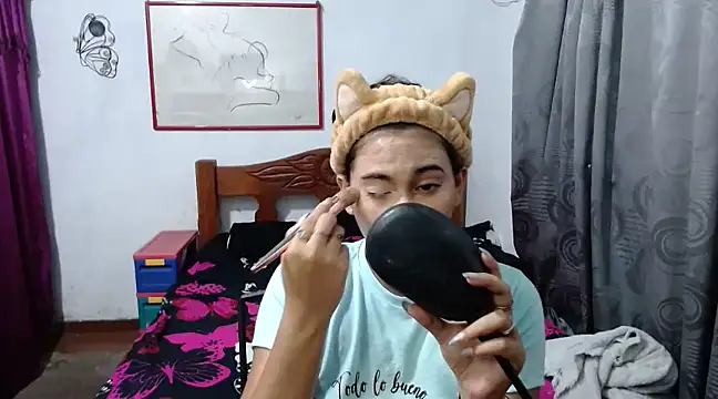 LadyMilk003 online show from 01/06/25, 04:13