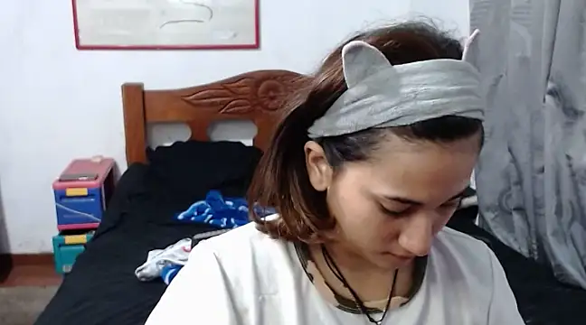 LadyMilk003 online show from 02/12/25, 12:33