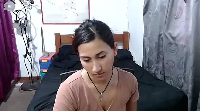 LadyMilk003 online show from 03/08/25, 04:28