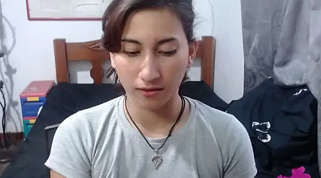 LadyMilk003 online show from 03/10/25, 06:12