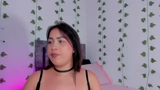 Miaa Garcia online show from 06/20/26, 10:56