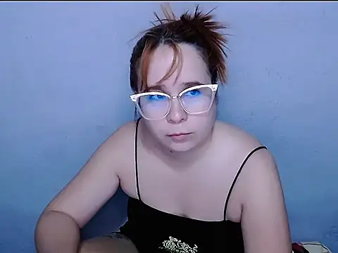 SubLayla01 online show from 05/16/26, 06:07