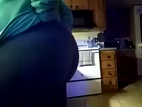 Snapshot of missthickness35_Pika chatting on 02/20/25, 05:44 missthickness35 Pika online show from 02/20/25, 05:44