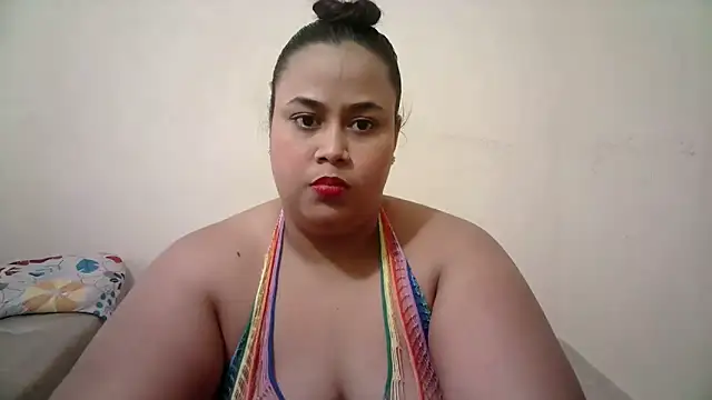 Snapshot of abril_sexy04 chatting on 11/29/25, 01:14 abril sexy04 online show from 11/29/25, 01:14
