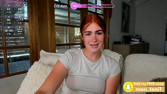 Snapshot of aus_queen chatting on 02/10/25, 06:20 aus queen online show from 02/10/25, 06:20