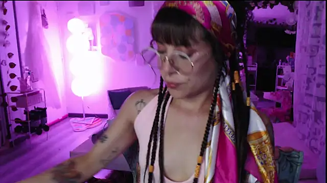 Hellen dumont online show from 07/26/26, 02:09