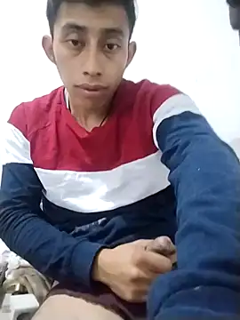 Flaquito pitudo online show from 12/17/24, 11:39