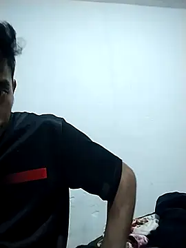 Flaquito pitudo online show from 12/28/24, 08:16
